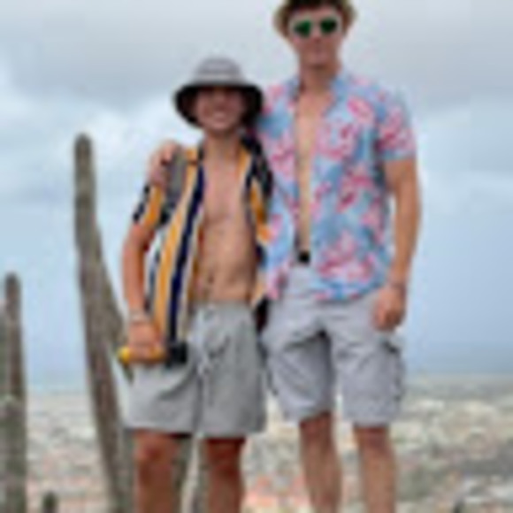 Meet your Posher, Alex - Picture 1 of 1